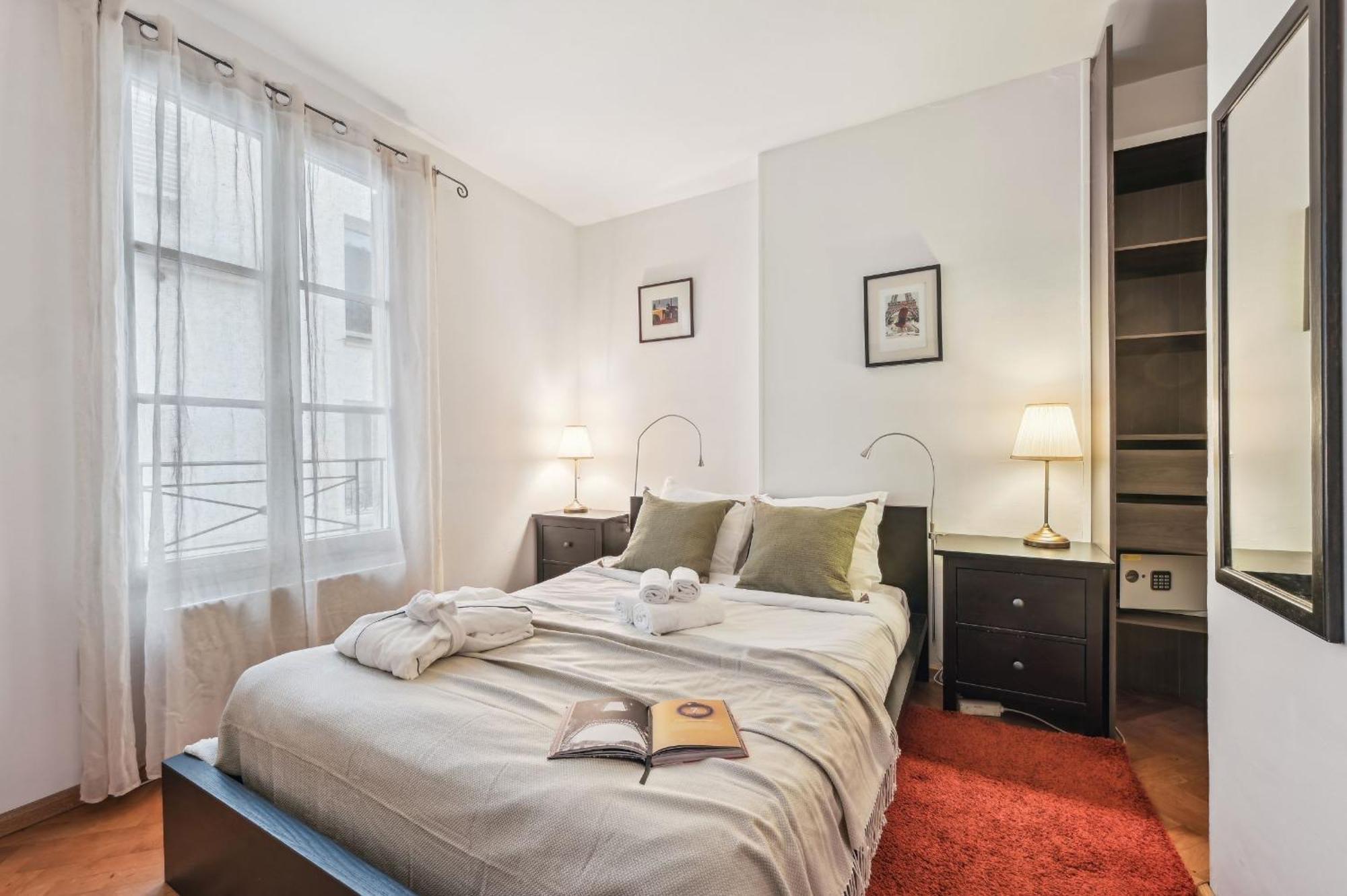 Eiffel Tower & Hotel Des Invalides - 1Br - Cityapartmentstay Paris Exterior photo